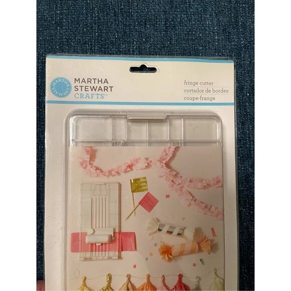 Martha Stewart Crafts Fringe Cutter NIB - Picture 2 of 4